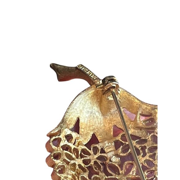 Vintage Mamselle Gold-Tone Filigree Floral Leaf Brooch Pin - Picture 7 of 11